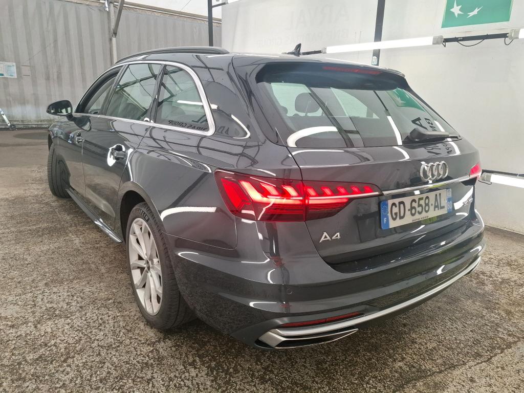 AUDI A4 AVANT 30 TDI 136 S tronic 7 Business Line 2021