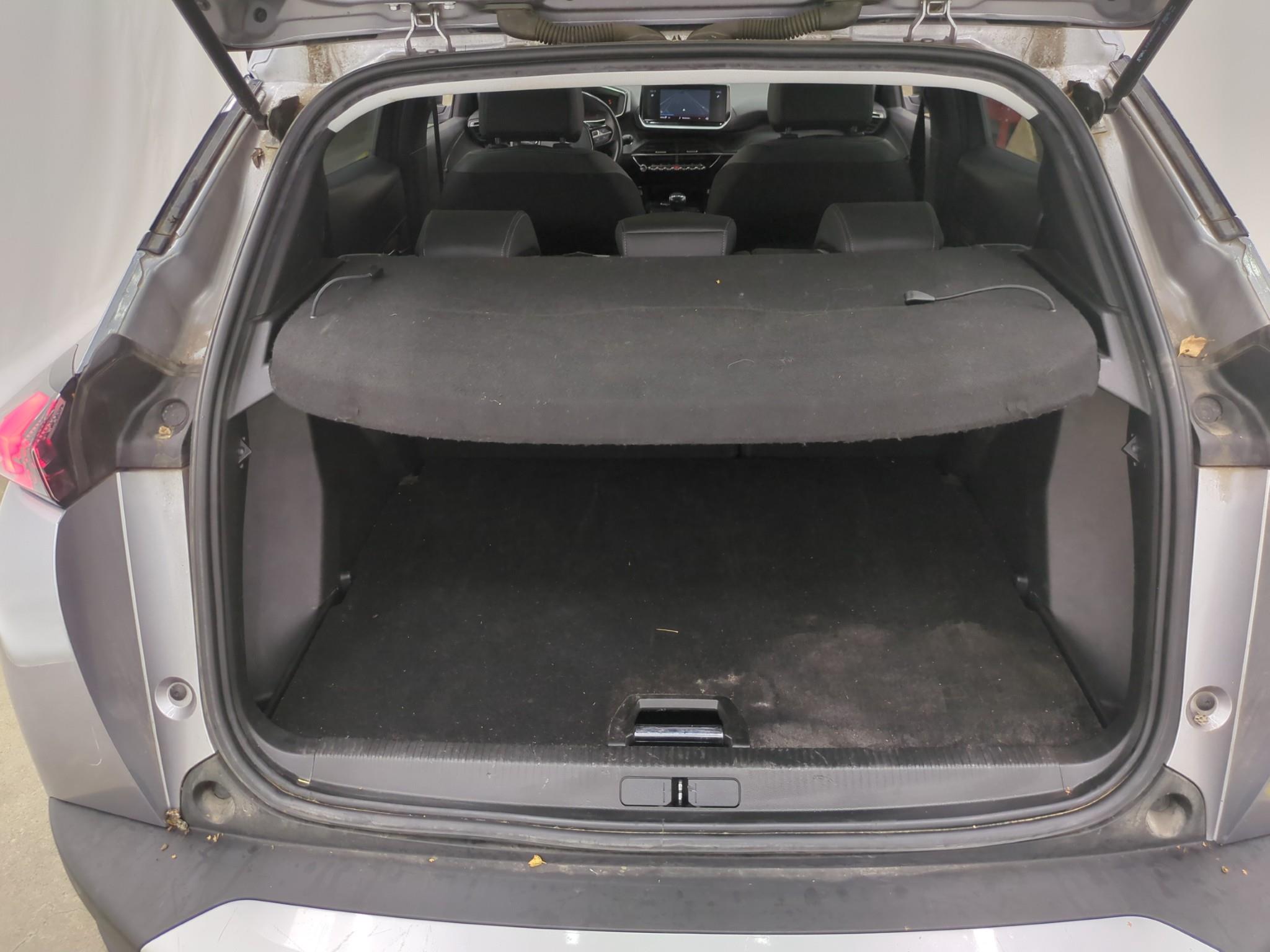 PEUGEOT 2008 BlueHDi 110 S&S BVM6 Allure Pack 2022