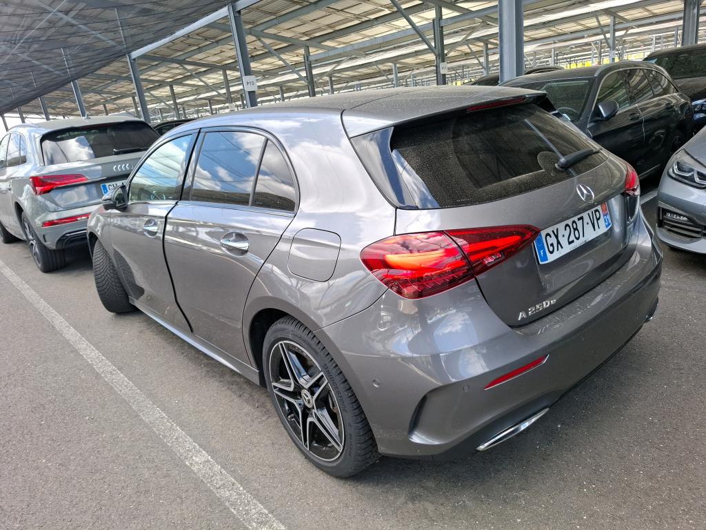 MERCEDES CLASSE A 250 e 8G-DCT AMG Line 2024