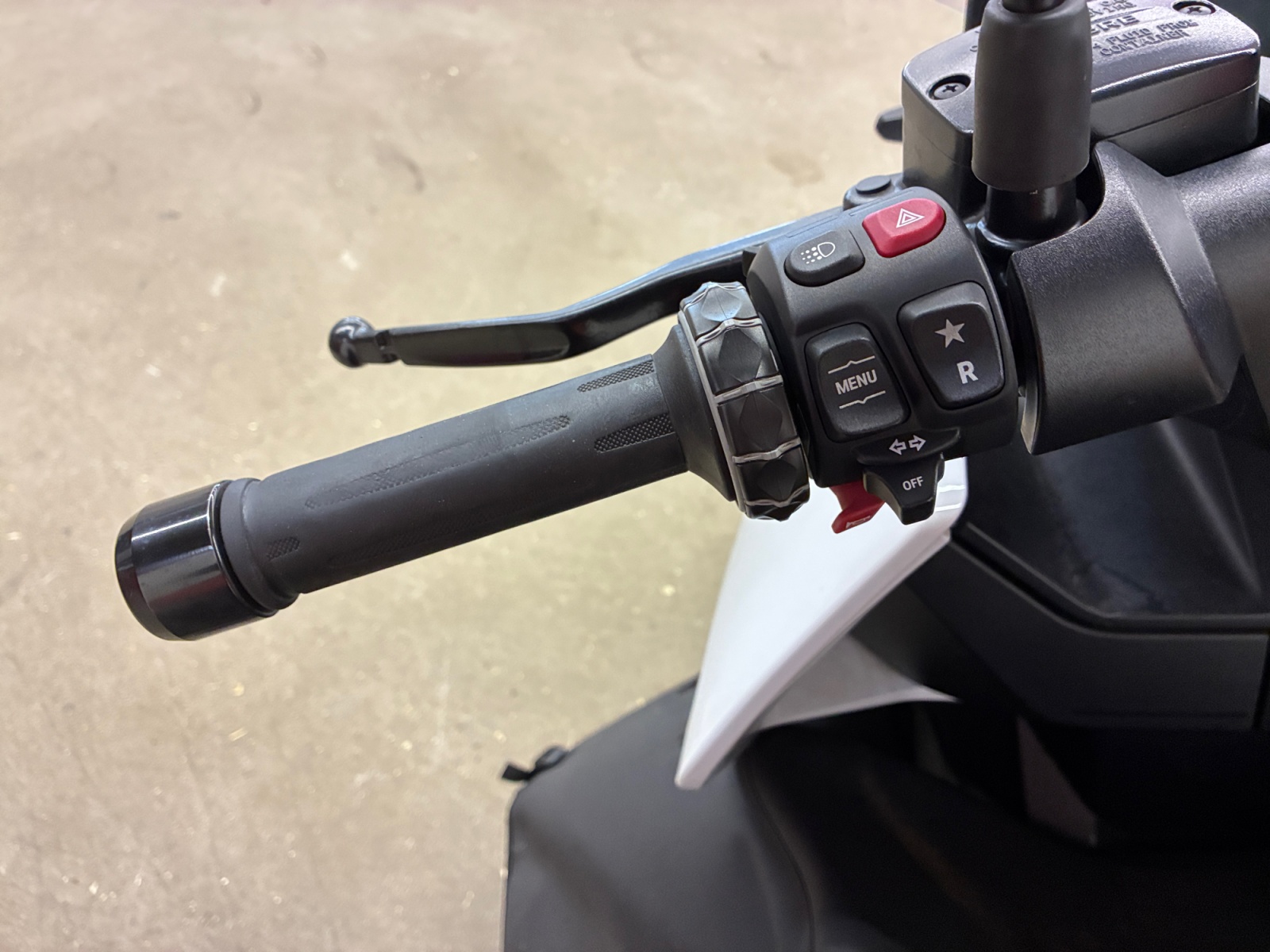 BMW C CE04 2024