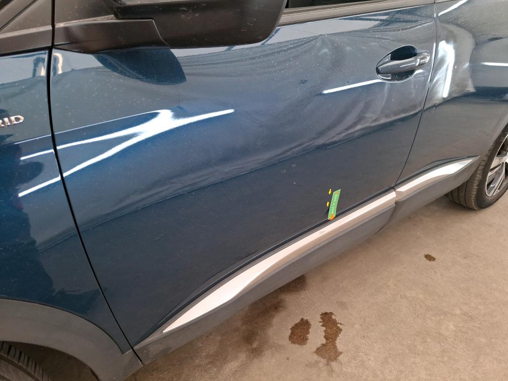PEUGEOT 3008 Hybrid 225 e-EAT8 Allure Pack 2023