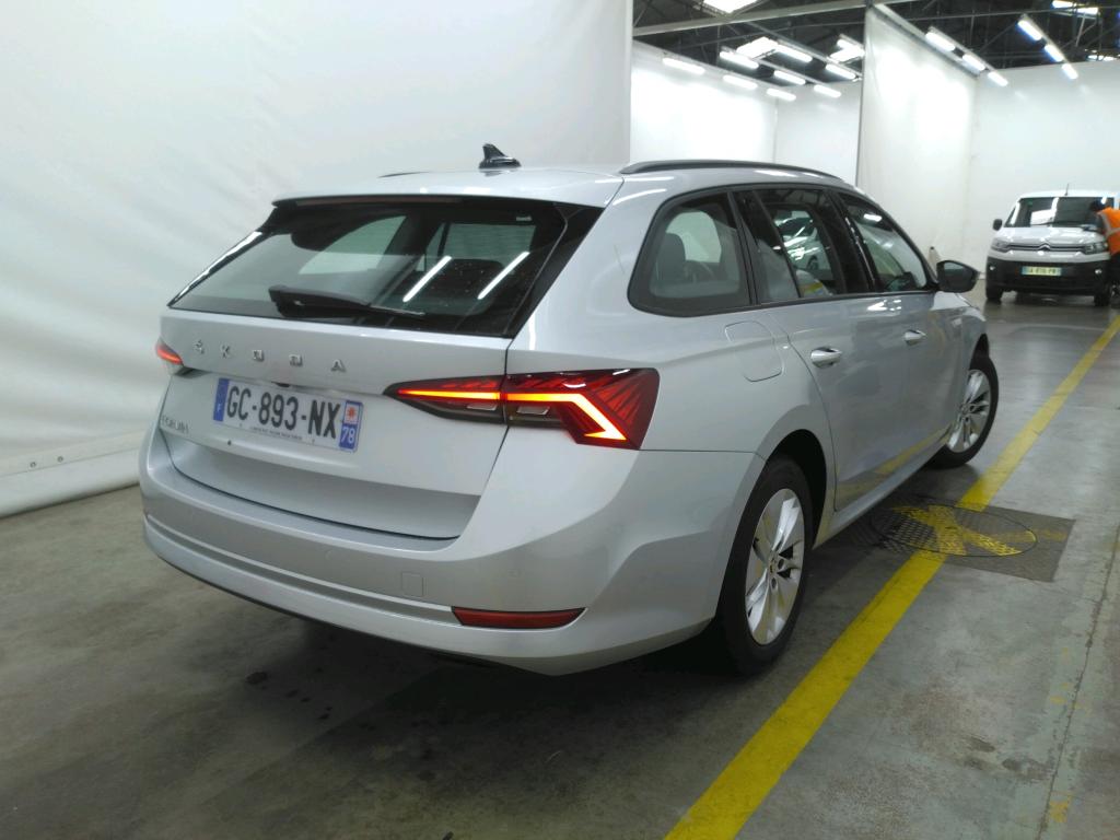 SKODA OCTAVIA COMBI 2.0 TDI 150 ch DSG7 Business 2021