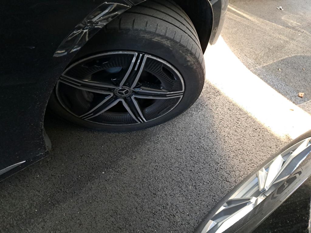 MERCEDES EQE 350 AMG Line 2022