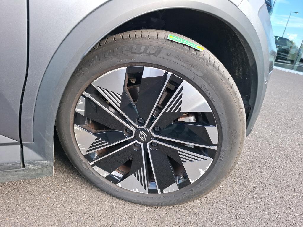 RENAULT SCENIC E-TECH electrique 220 ch grande autonomie Techno 2025