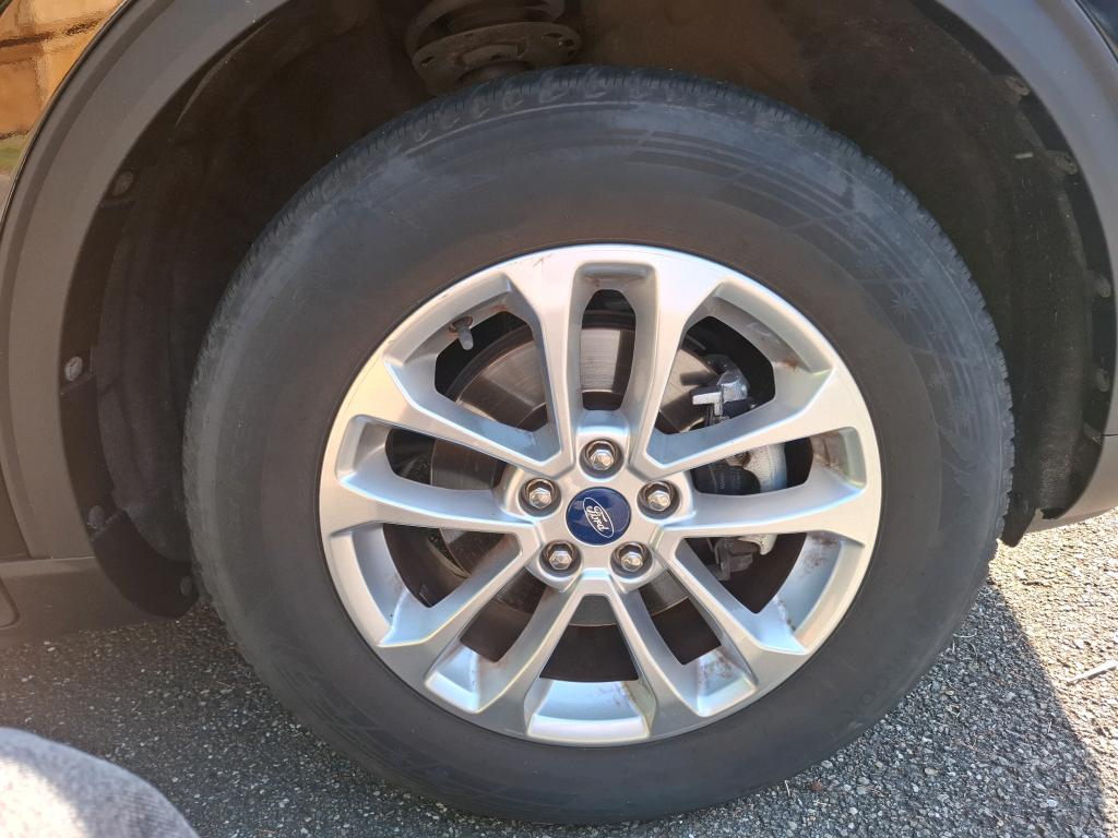FORD KUGA 2.5 Duratec 190 ch FlexiFuel FHEV E85 Powershift Titanium 2023
