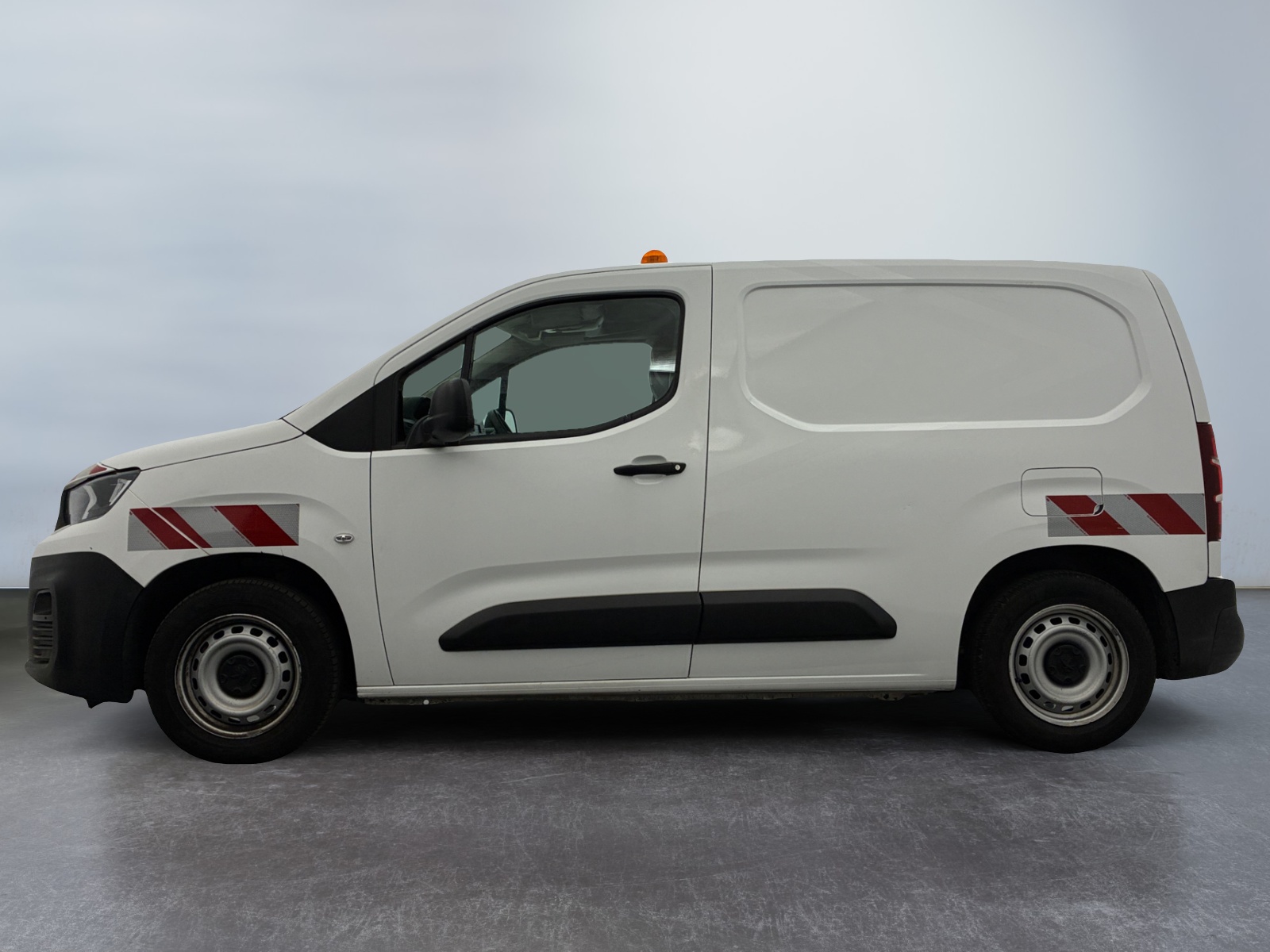 PEUGEOT PARTNER FGN FOURGON STANDARD 650 KG BLUEHDI 100 S&S BVM5 PREMIUM 2020