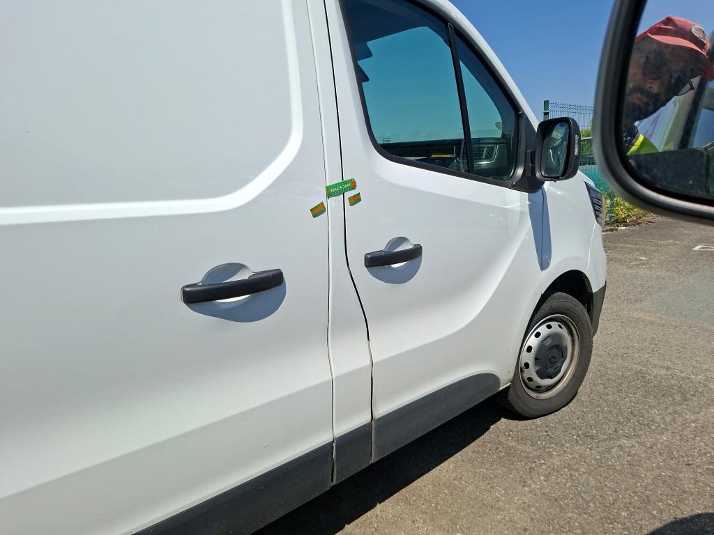 RENAULT TRAFIC FOURGON FGN L1H1 3000 KG BLUE DCI 130 GRAND CONFORT 2023