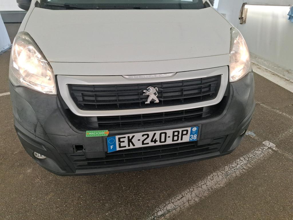 PEUGEOT PARTNER FGN FOURGON STANDARD 1.6 BLUEHDI 100 BVM5 PREMIUM PACK 2017