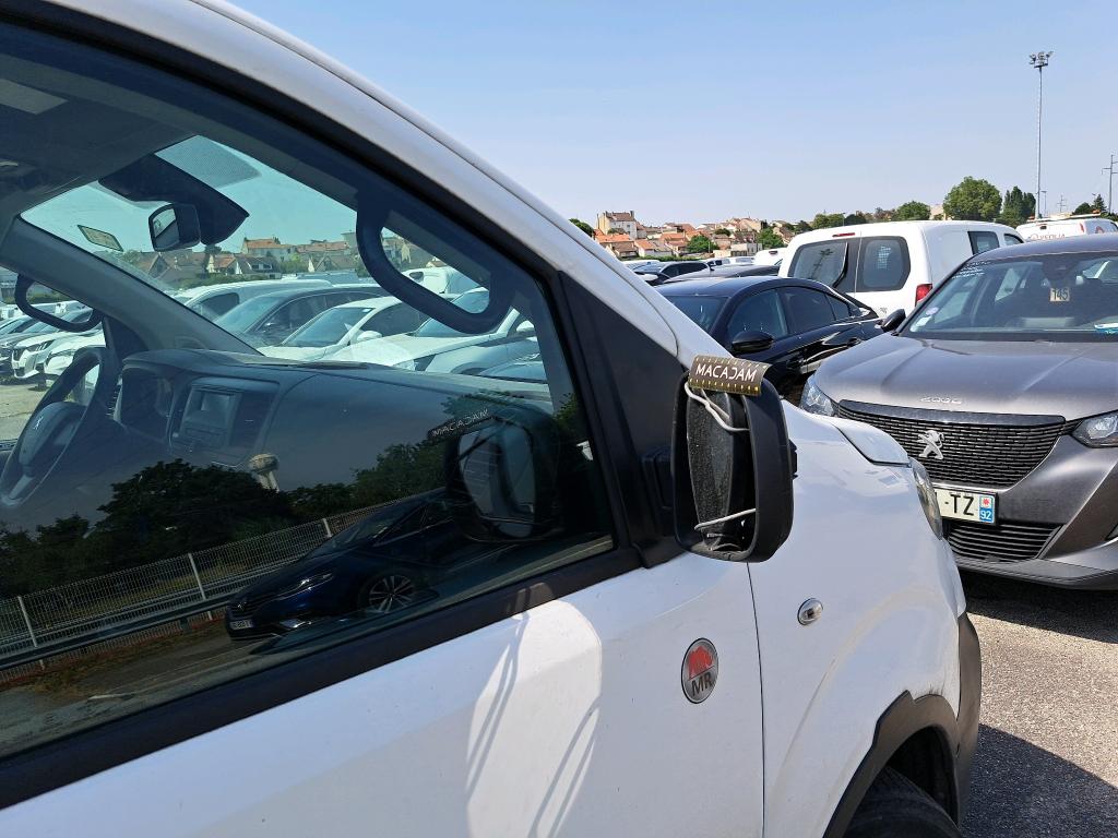 PEUGEOT EXPERT FGN TOLE STANDARD 2.0 BLUEHDI 120 S&S BVM6 PREMIUM 2019