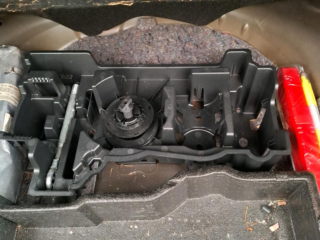 PEUGEOT 2008 PureTech 100 S&S BVM6 Active Pack 2023
