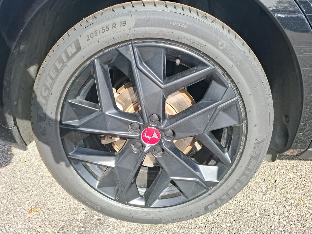 DS 4 Hybride E-Tense 225 EAT8 Performance Line+ 2024