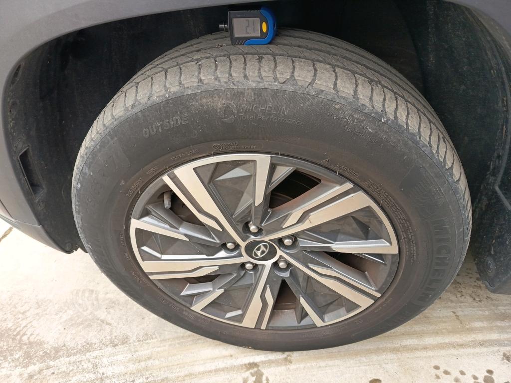 HYUNDAI TUCSON 1.6 T-GDI 230 Hybrid BVA6 Business 2022