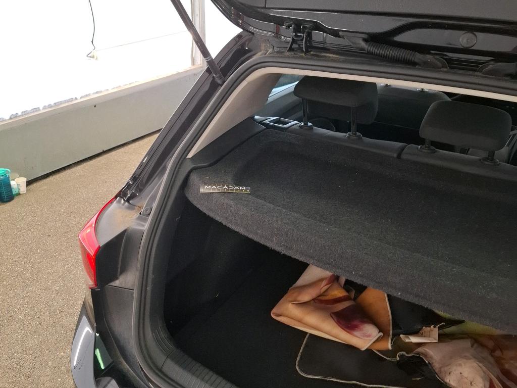 VOLKSWAGEN GOLF 1.0 eTSI OPF 110 DSG7 Life Business 2022