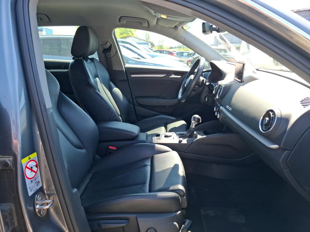 AUDI A3 SPORTBACK 30 TDI 116 S tronic 7 Business line 2019
