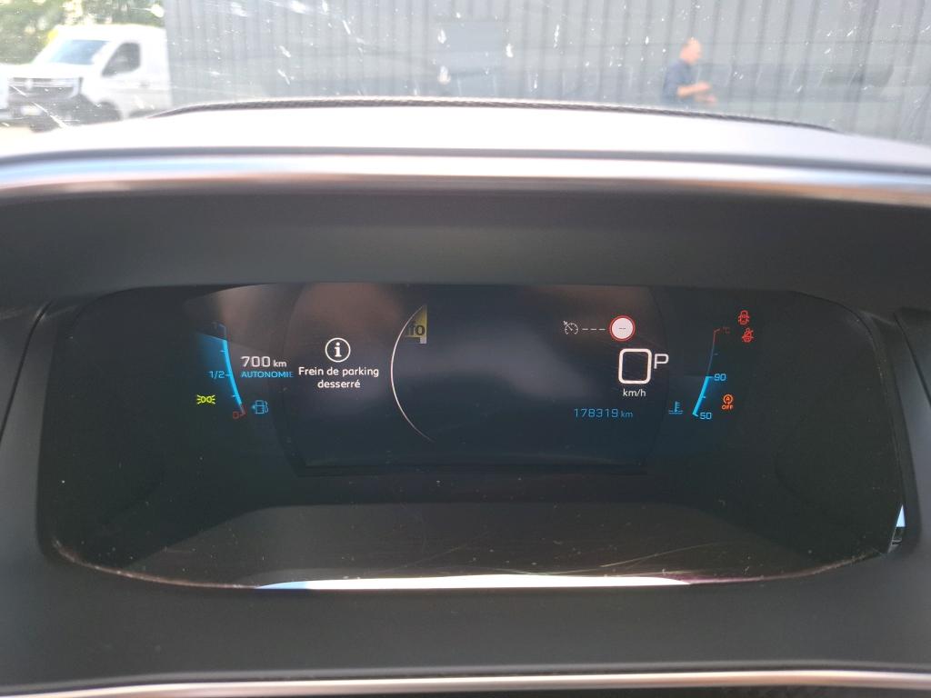 PEUGEOT 208) 208 PureTech 100 S&S EAT8 Allure Pack 2023