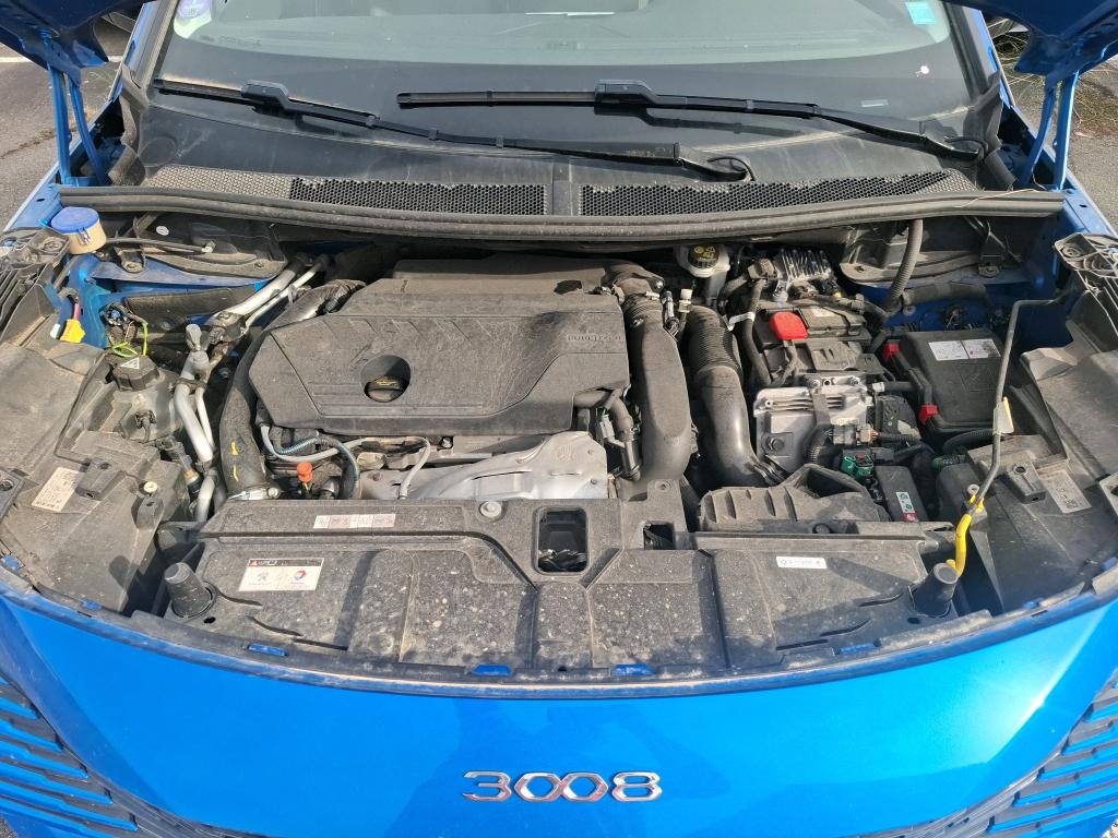 PEUGEOT 3008 Hybrid 225 e-EAT8 Allure Pack 2022