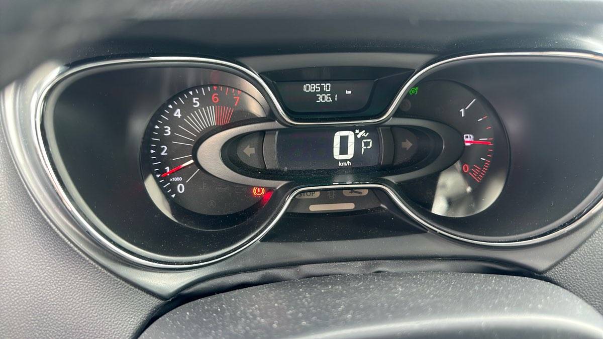 RENAULT Captur TCe 120 Energy Intens EDC Intens EDC 2016