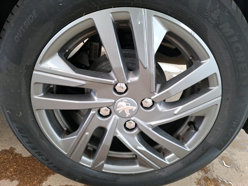 PEUGEOT 208) 208 PureTech 75 S&S BVM5 Active Pack 2022