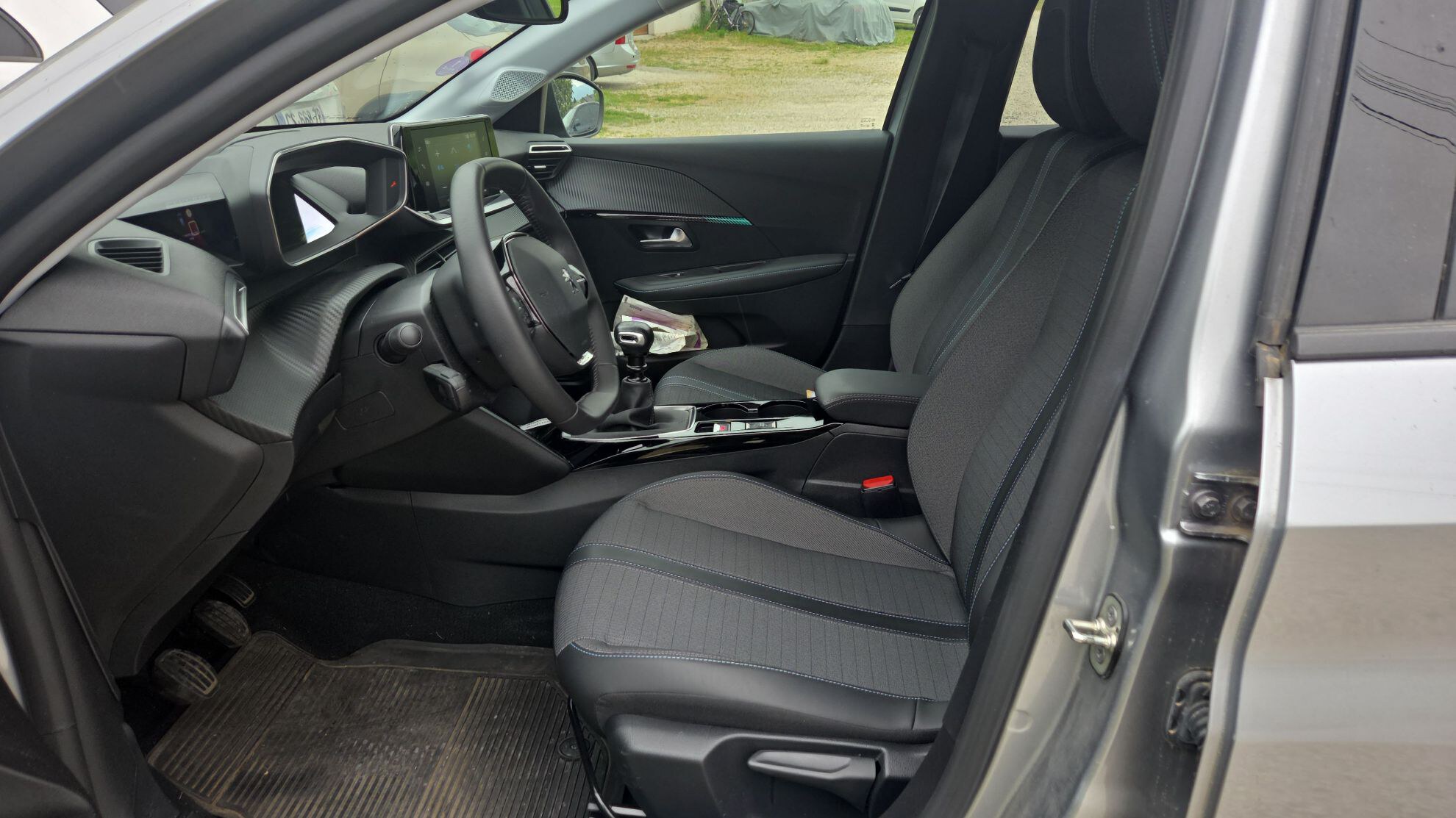 PEUGEOT 208) 208 PureTech 100 S&S BVM6 Allure Pack 2023