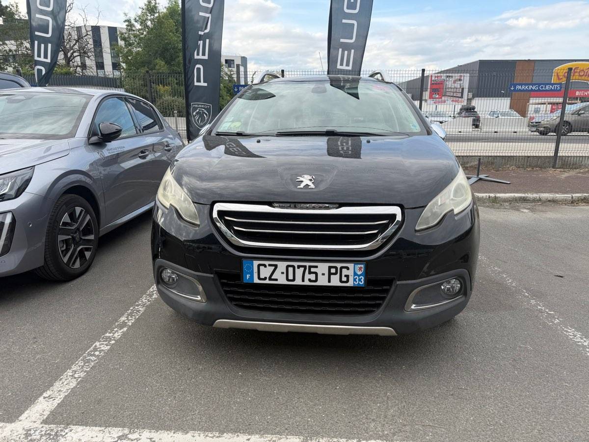 PEUGEOT 2008 1.6 e-HDi 115ch FAP BVM6 Féline Titane Féline Titane 2013