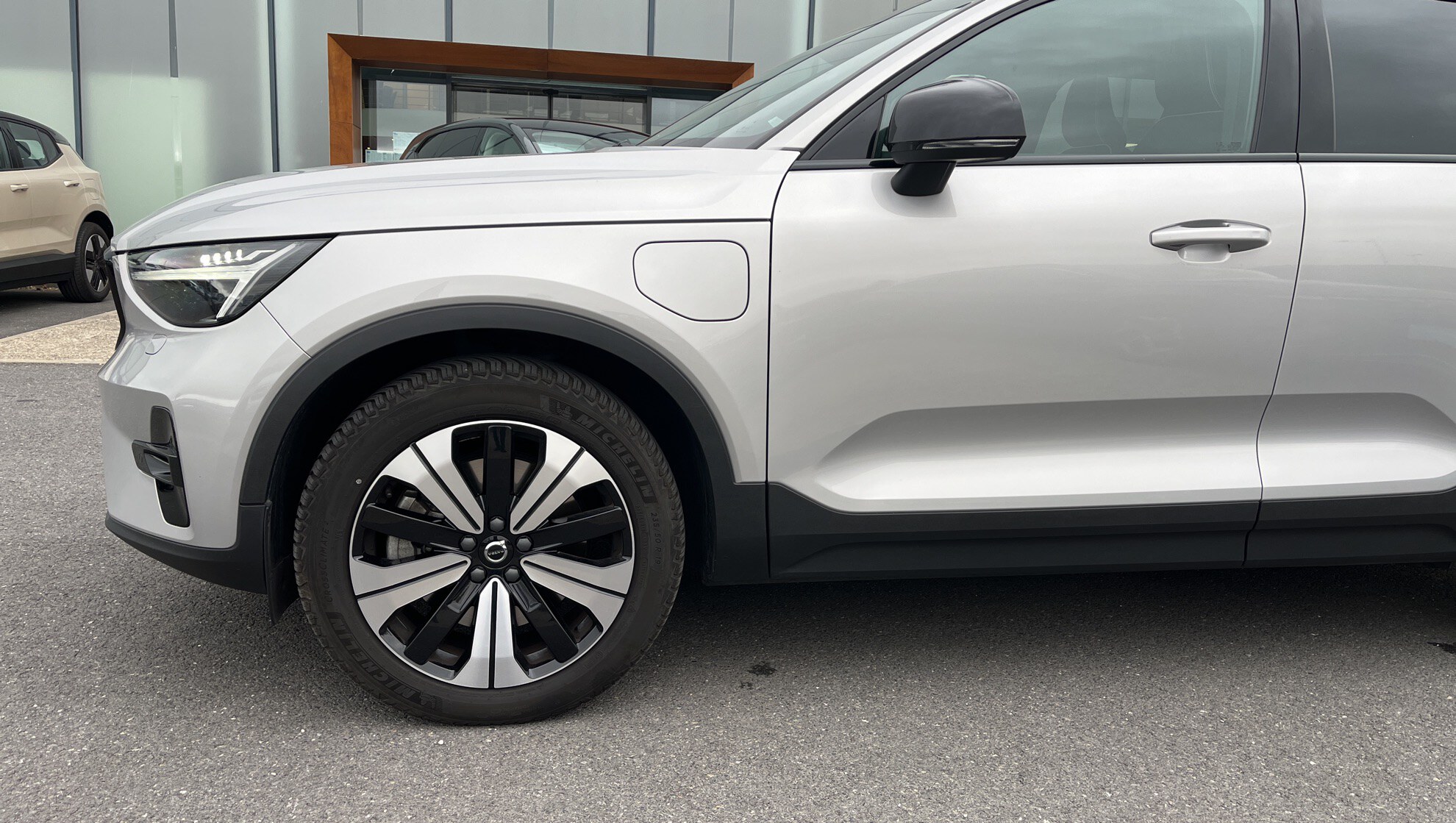 XC40 T4