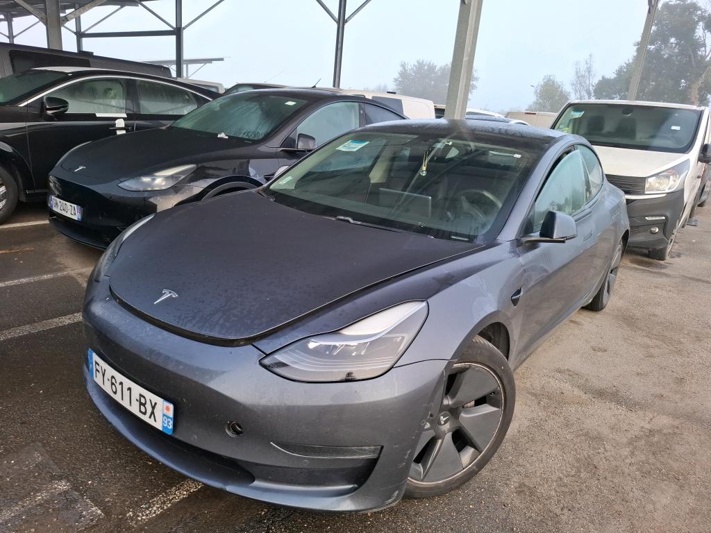 TESLA  2021