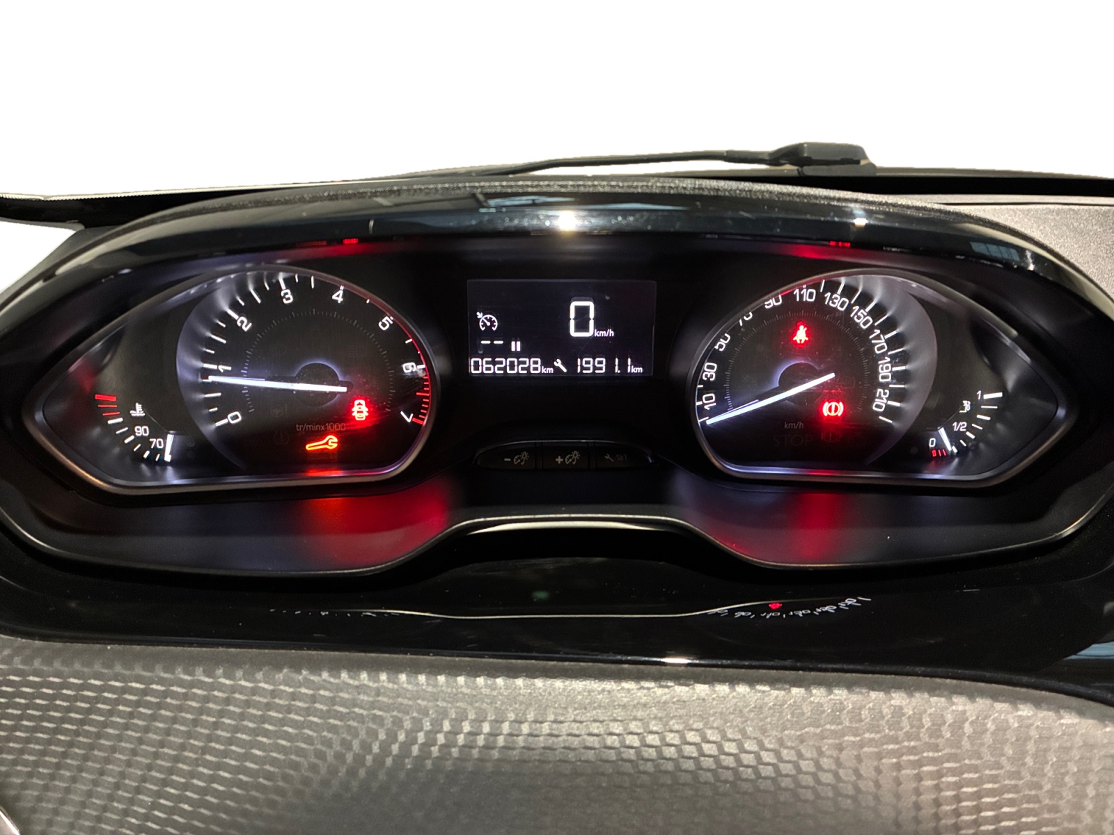 PEUGEOT 208 Style PureTech 82 BVM5 5 ptes 2018