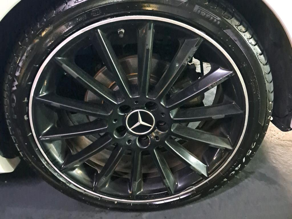 MERCEDES CLASSE A 200 7G-DCT AMG Line 2018