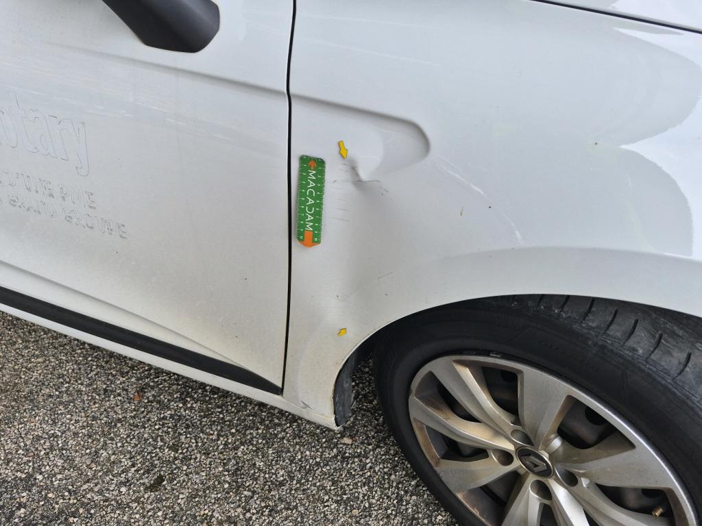 RENAULT CLIO SOCIETE BLUE DCI 85 AIR NAV 2020