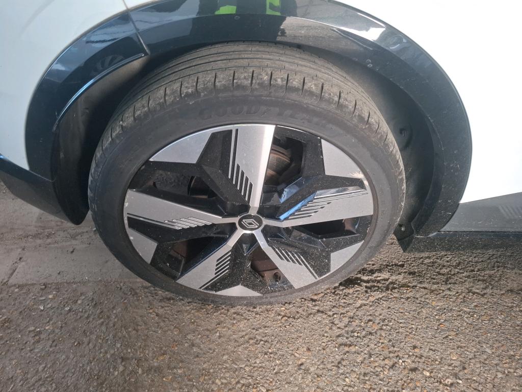 RENAULT MÉGANE MEGANE E-TECH EV60 220 ch super charge Techno 2023