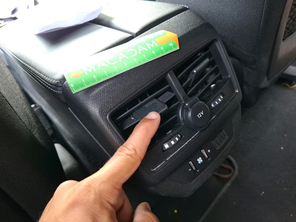 PEUGEOT 5008 Hybrid 136 e-DCS6 Active Pack 2024