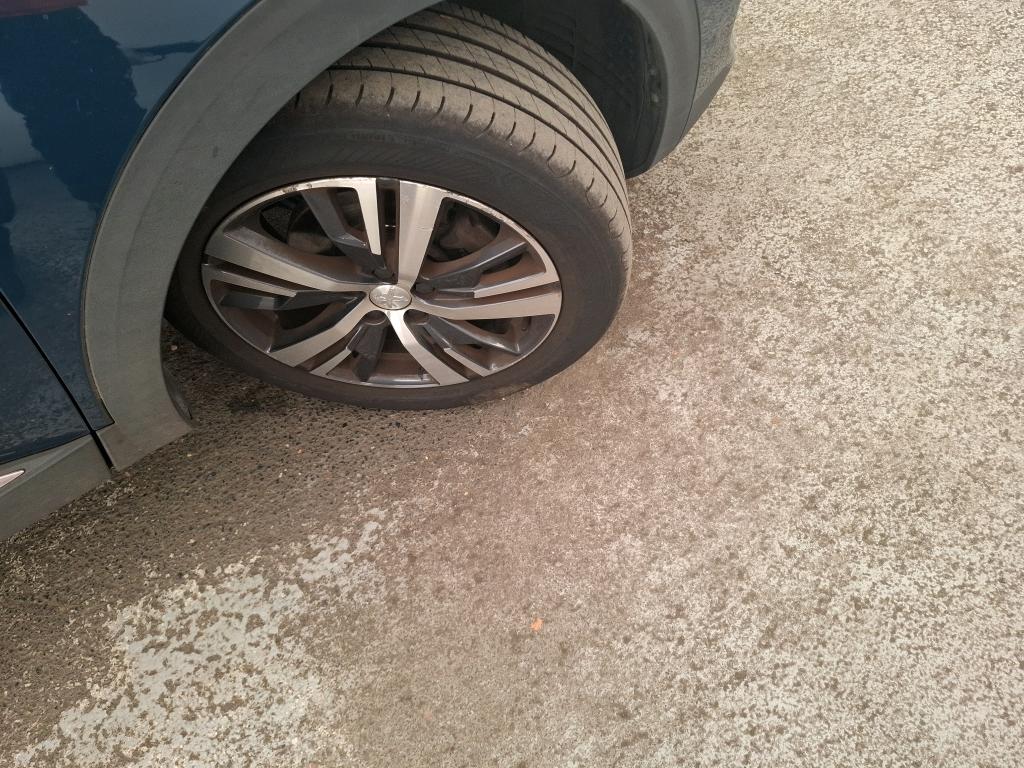 PEUGEOT 5008 BlueHDi 130ch S&S EAT8 Allure Pack 2023