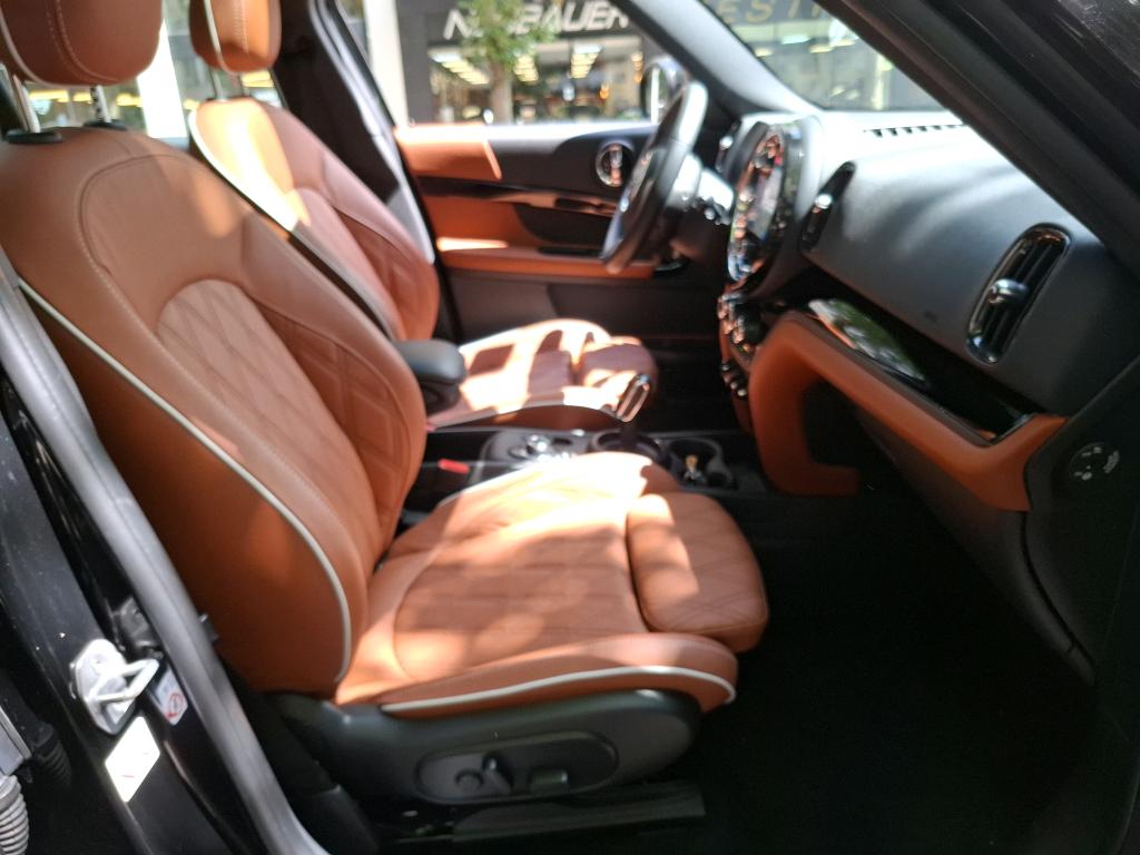 MINI COUNTRYMAN F60 LCI 136 ch BVA7 Cooper Essential 2023