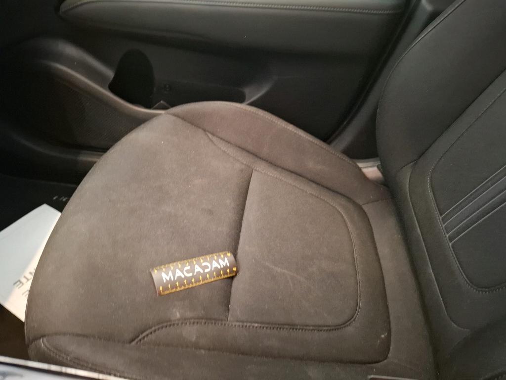 HYUNDAI TUCSON 1.6 T-GDI 230 Hybrid BVA6 Business 2023