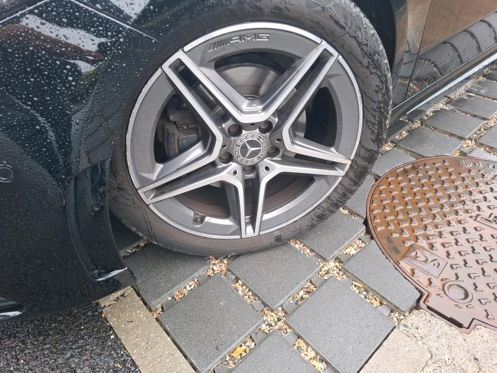 MERCEDES-BENZ CLASSE A 180 d 8G-DCT AMG Line 2021