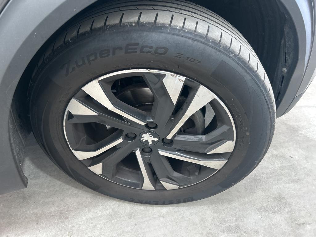 PEUGEOT 2008 PureTech 130 S&S EAT8 Allure Pack 2023