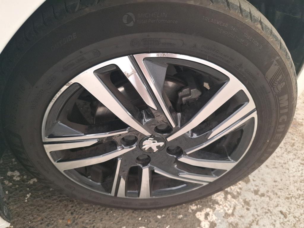 PEUGEOT 208) 208 PureTech 75 S&S BVM5 Style 2023