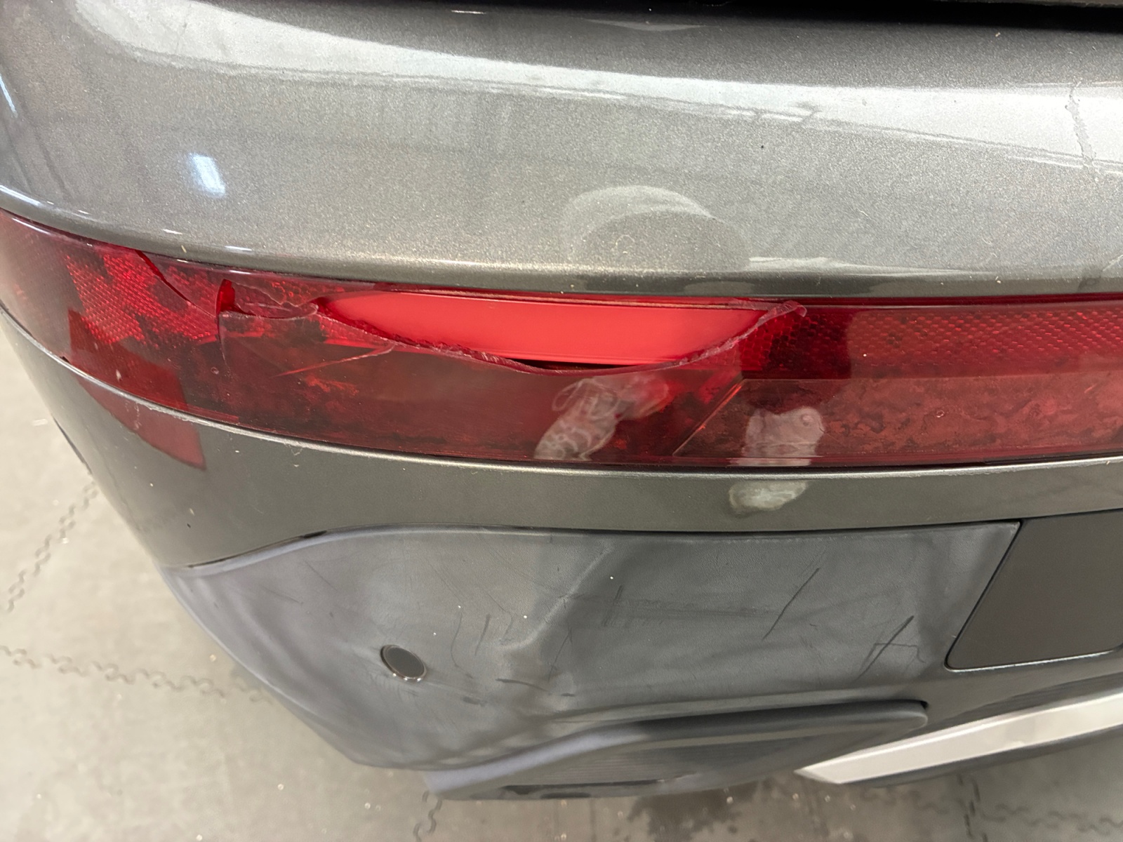 DS DS7 Crossback BlueHDi 130 BVM6 Performance Line+ 2018