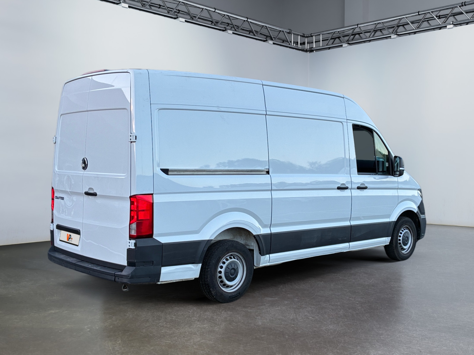 VOLKSWAGEN CRAFTER VAN 30 L3H3 11 M3 TRAC 2023