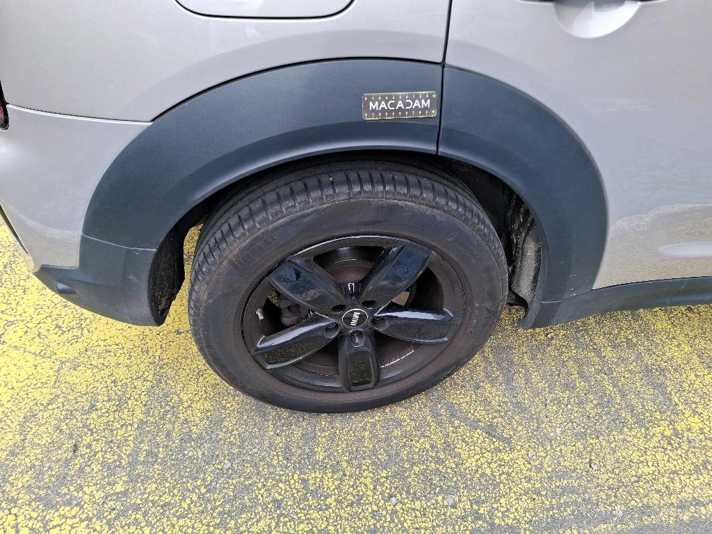 MINI COUNTRYMAN F60 LCI 136 ch BVA7 Cooper Essential 2023