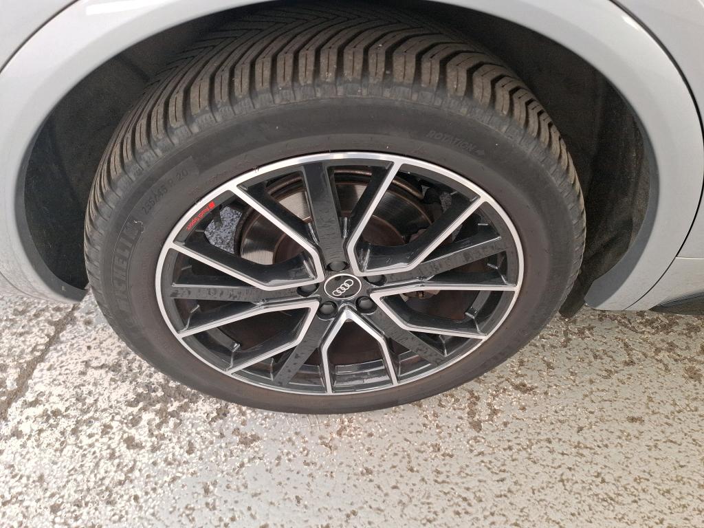 AUDI Q5 50 TFSIe 299 S tronic 7 Quattro line 2021