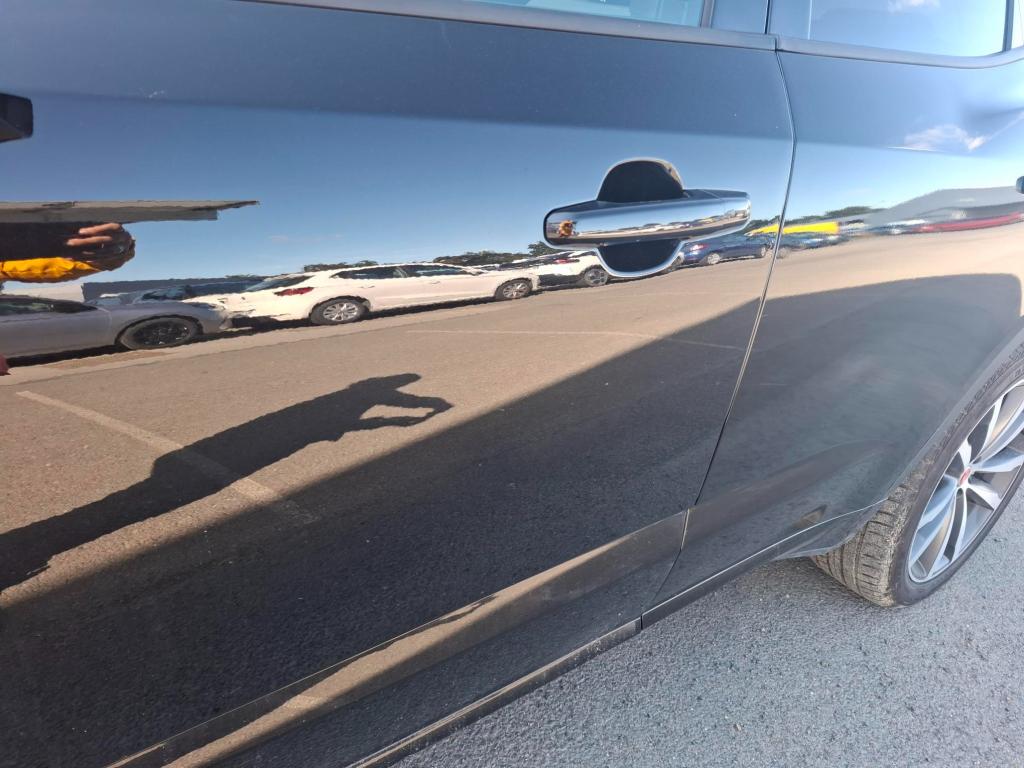 JAGUAR E-PACE P300e ch PHEV AWD BVA R-Dynamic SE 2022