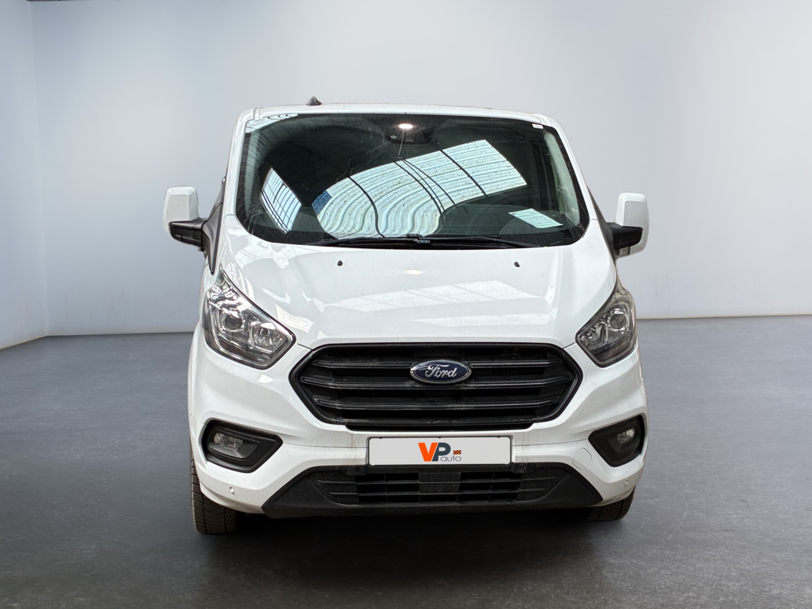 FORD TRANSIT CUSTOM FOURGON 300 L2H1 2.0 ECOBLUE 170 BVA TREND BUSINESS 2023