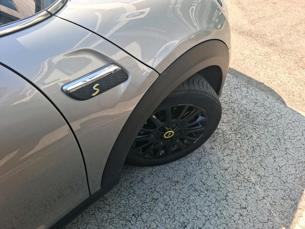 MINI HATCH 3 Portes Cooper SE 184 ch Edition Premium 2023