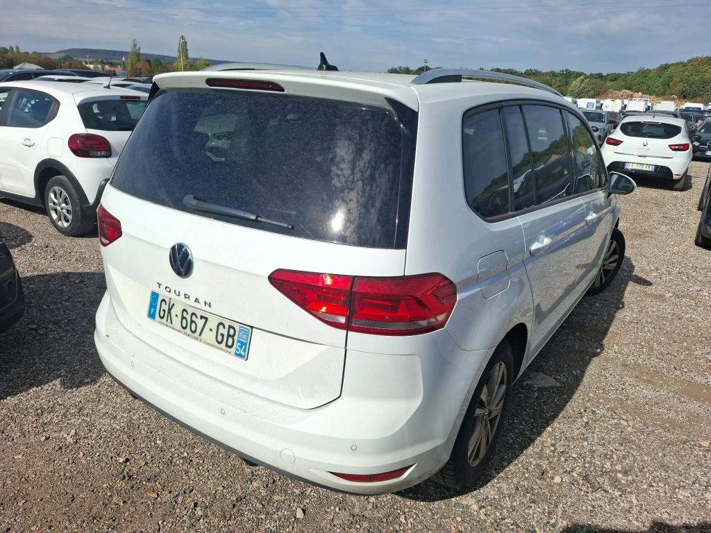 VOLKSWAGEN TOURAN BUSINESS 2.0 TDI 150 DSG7 5pl Life 2022