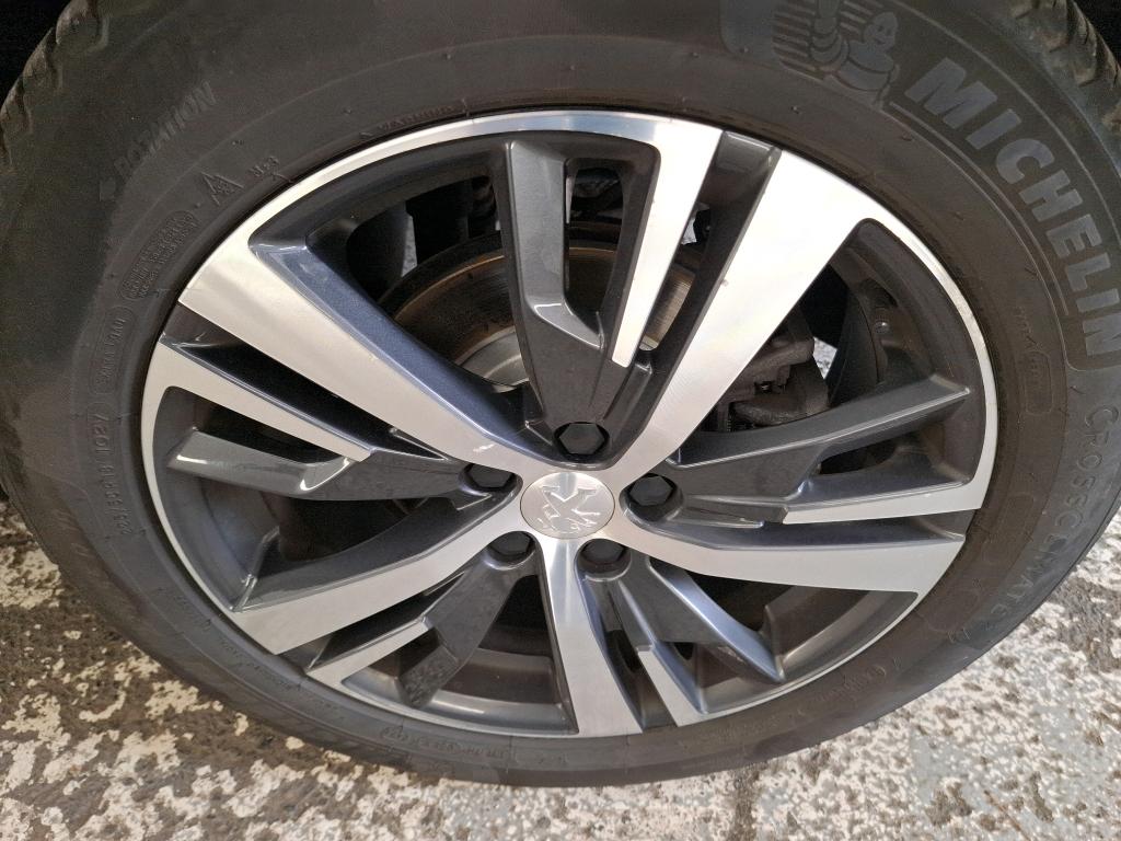 PEUGEOT 5008 BlueHDi 130ch S&S EAT8 Allure 2023