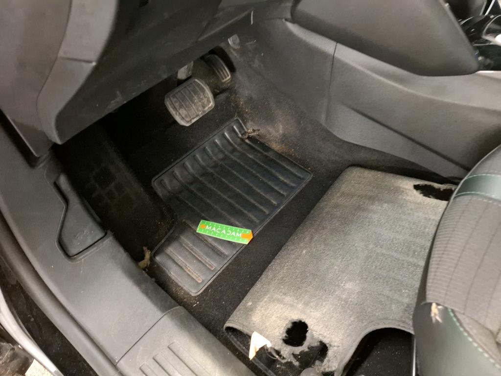 PEUGEOT 2008 PureTech 130 S&S EAT8 Allure Pack 2022