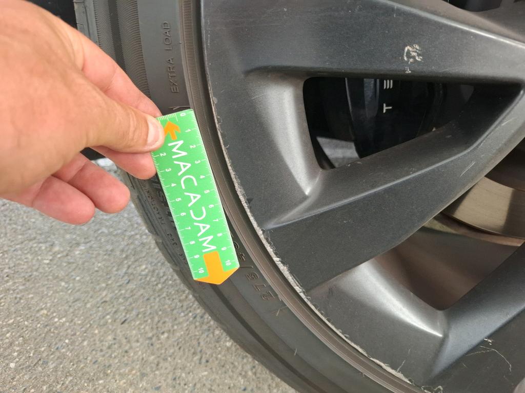 TESLA  2023