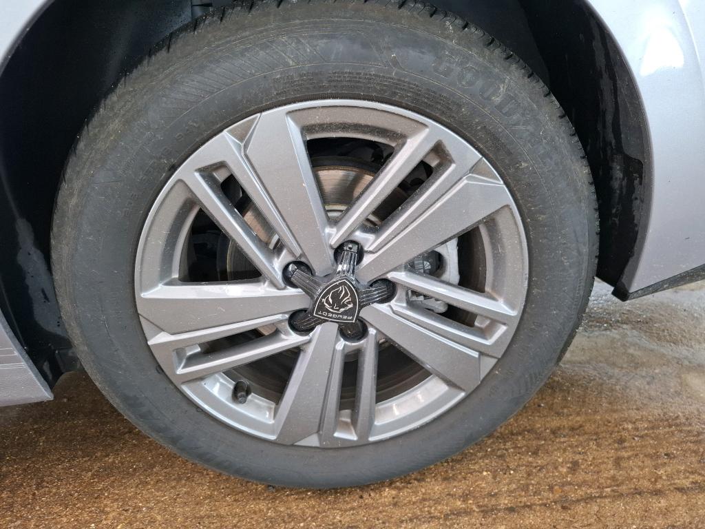 PEUGEOT 308 SW Hybrid 145 e-DCS6 Style 2025
