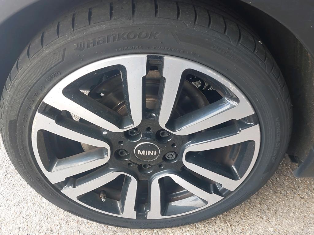 MINI HATCH 3 Portes Cooper 136 ch BVA7 Edition Camden 2023